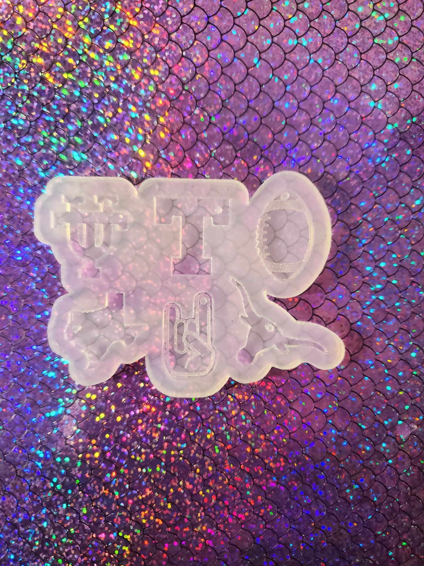 Long Horn Charm Mold