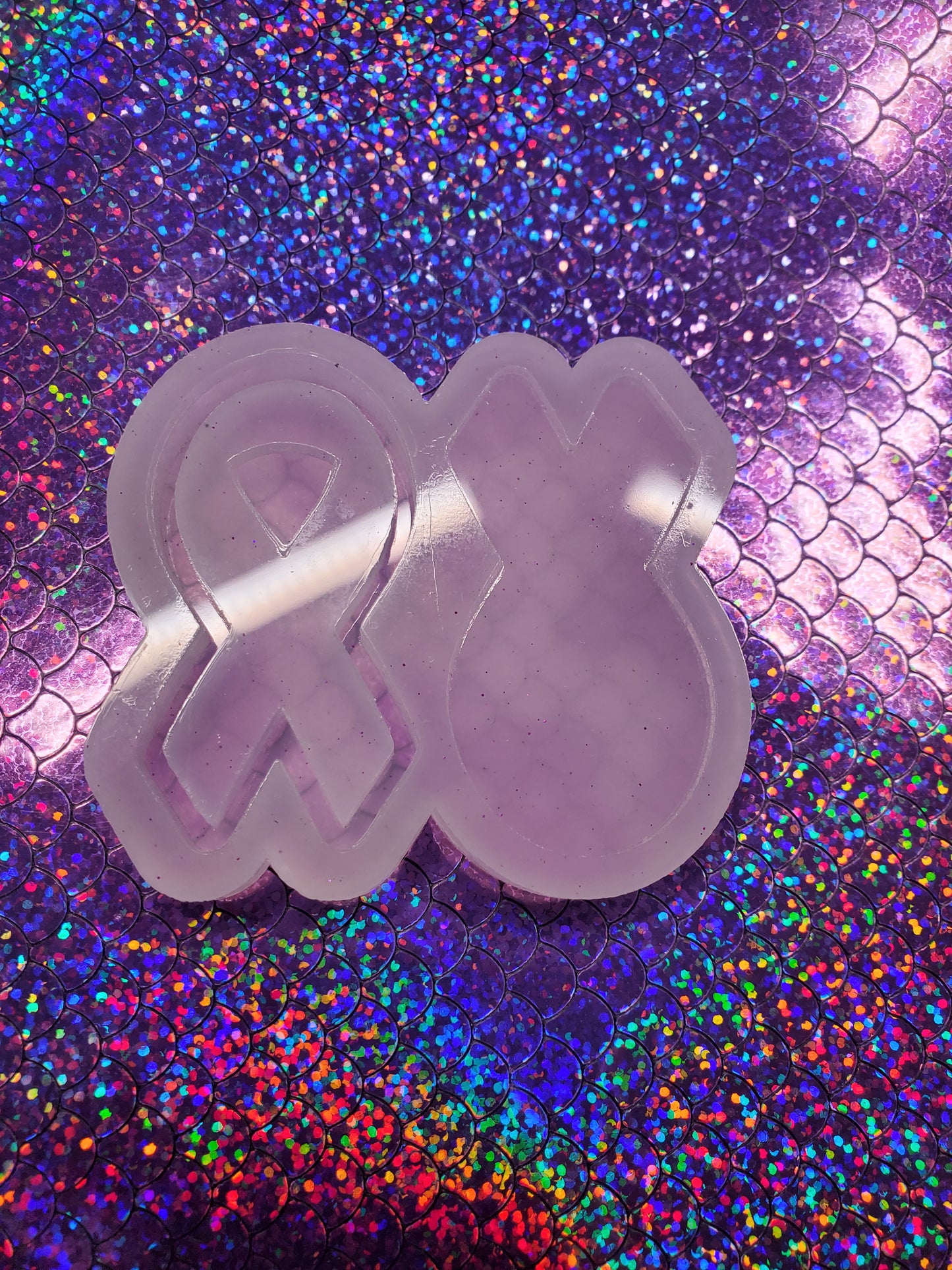 Awareness Ribbon Shaker Mold