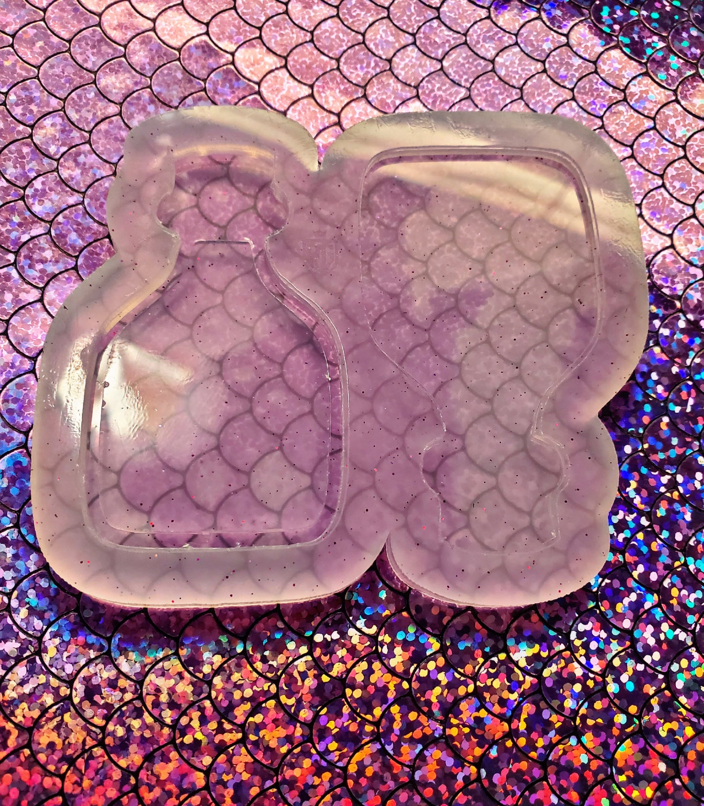 Potion Bottle Shaker Badge Reel Mold