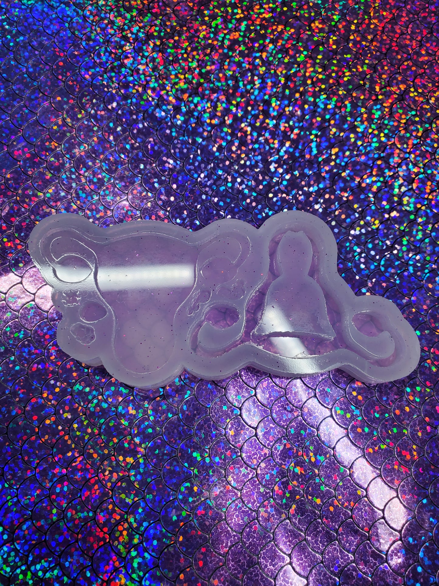 Uterus W/Bits Shaker Mold