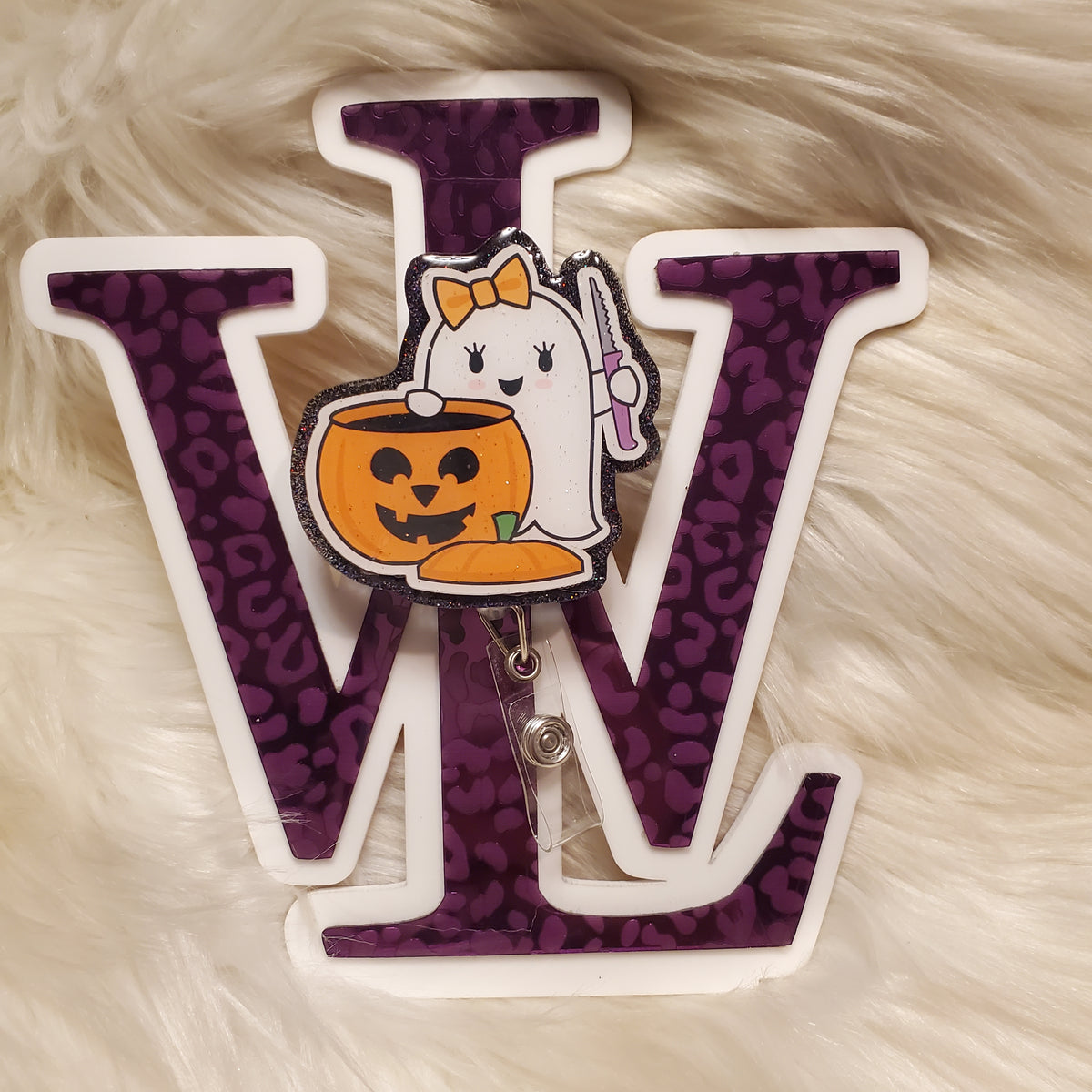 Pumpkin Carving Ghostie Badge Reel