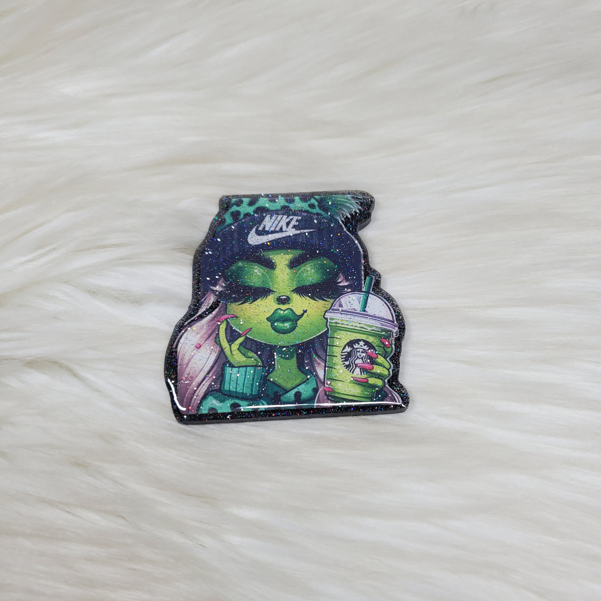 Grinch Girlie Starbeez Badge Reel