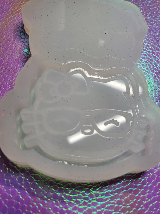 Hello Kitty Badge Reel Shaker Mold All In One